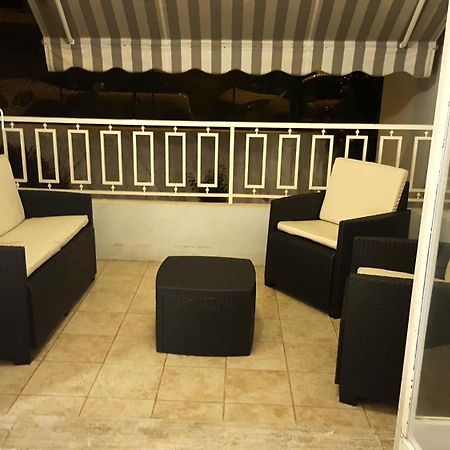 Superbe 3P 2Chambres, 2Terrasses Cannes Centre-Ville, 4 Min A Pied De La Croisette Sas-Meredith Loc 外观 照片