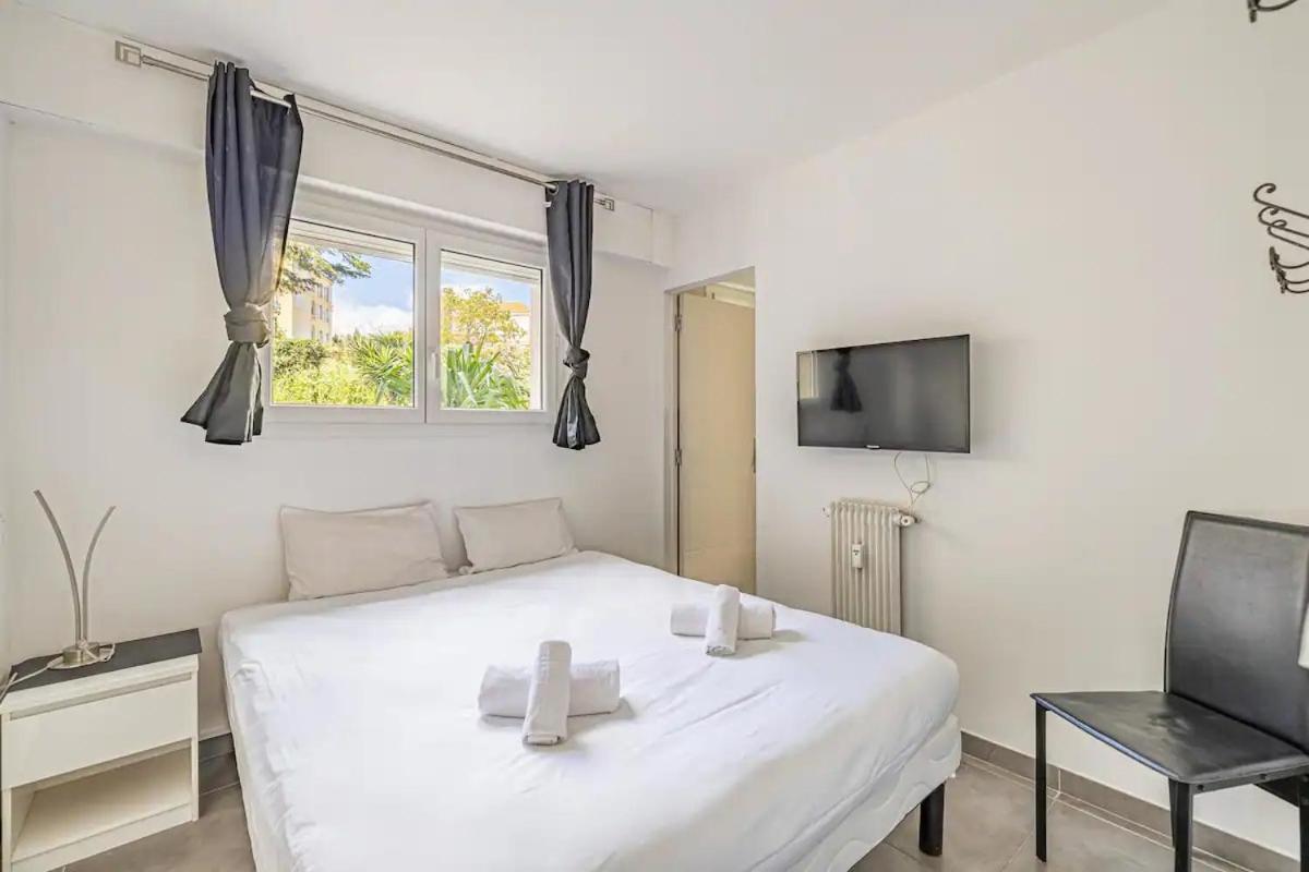 Superbe 3P 2Chambres, 2Terrasses Cannes Centre-Ville, 4 Min A Pied De La Croisette Sas-Meredith Loc 外观 照片