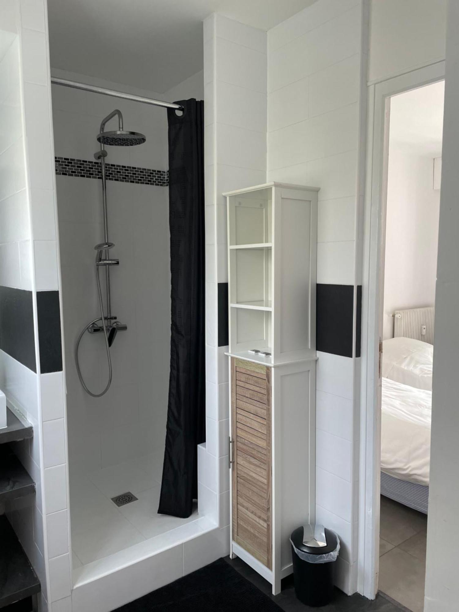 Superbe 3P 2Chambres, 2Terrasses Cannes Centre-Ville, 4 Min A Pied De La Croisette Sas-Meredith Loc 外观 照片